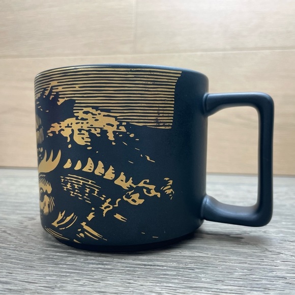 Starbucks Coffee Cup Mug COSTA RICA 2016 Matte Black Gold Fish 14 Oz - Picture 10 of 10